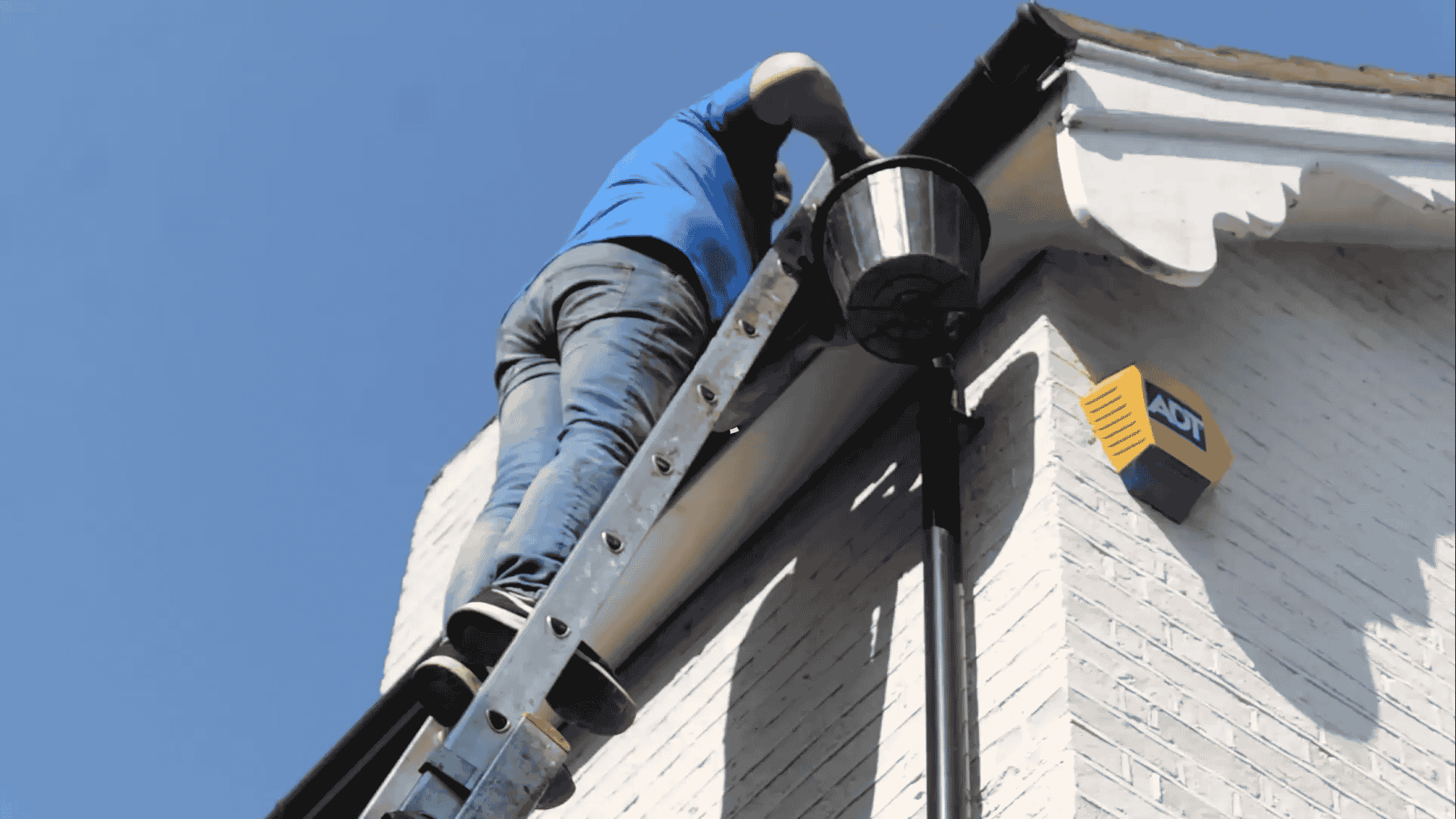 Gutter Cleaning London