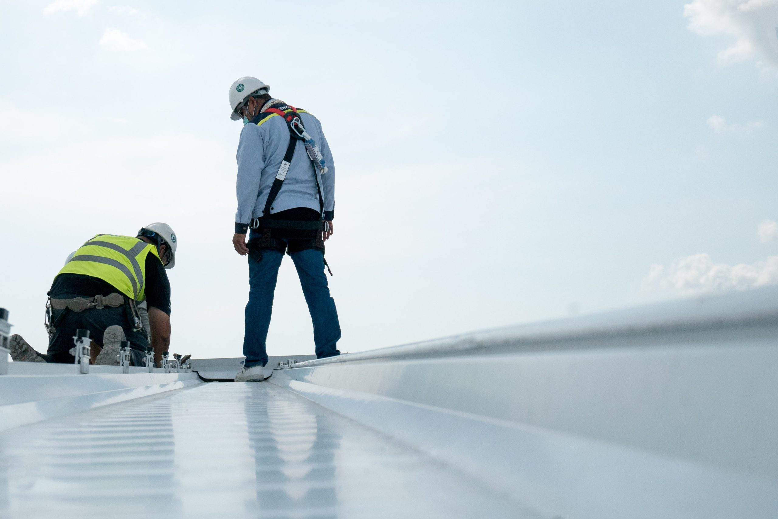 Commercial roof repair